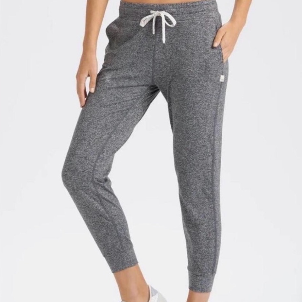 Vuori Performance Joggers